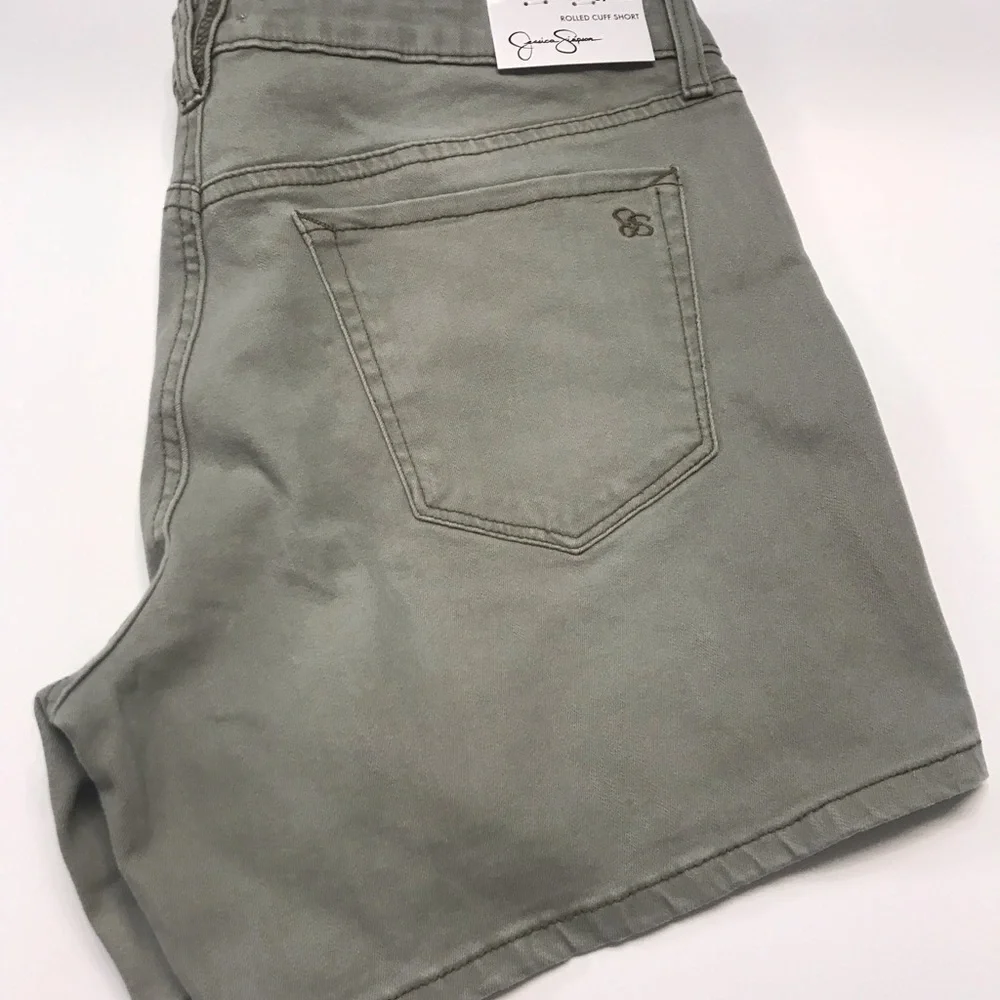 🔶NEW Jessica Simpson Rolled Cuff Shorts - Picture 4 of 7
